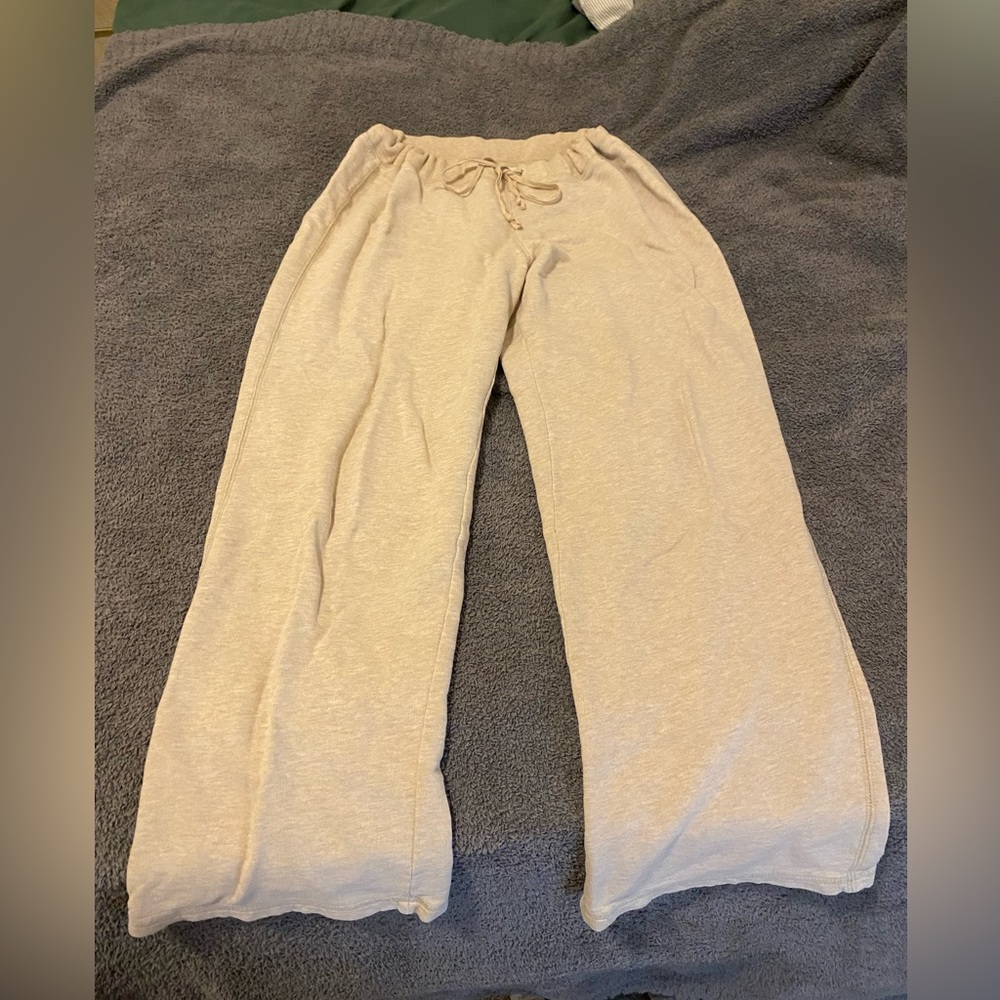 Comfy wide leg sweatpants